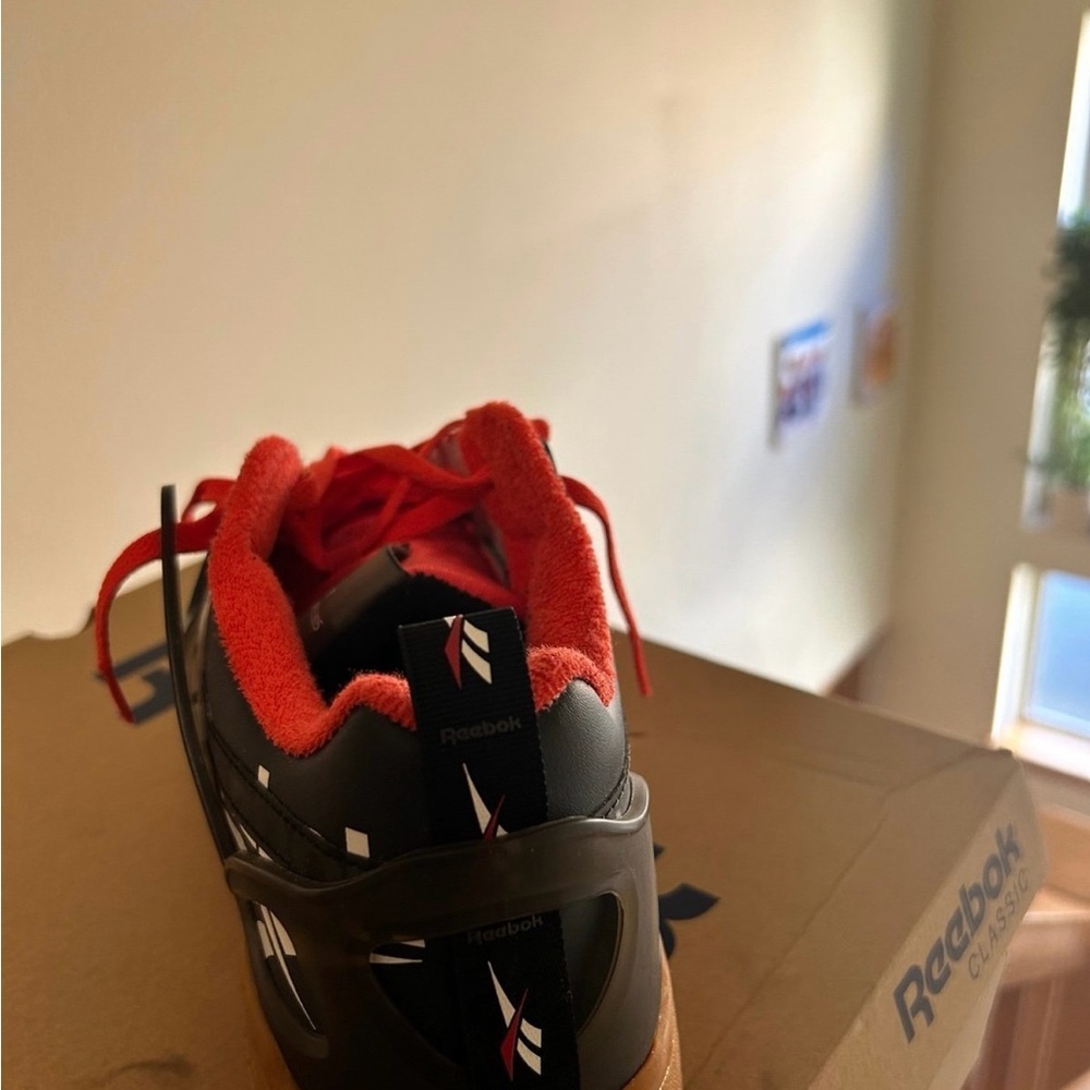 Reebok Sneakers for men in Red and Black - Picture 5 of 6
